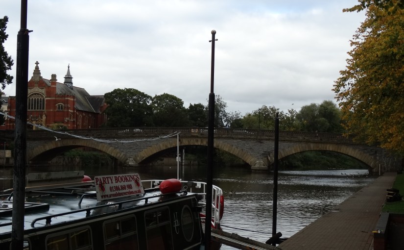 The Retirees go Abroad – Visiting the Cotswolds – Stratford-on-Avon and&nbsp;Evesham